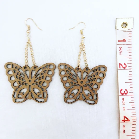 Earrings Butterfly Wood Boho Filigree Brown Gold Tone Spring Summer Gorpcore - Picture 4 of 4
